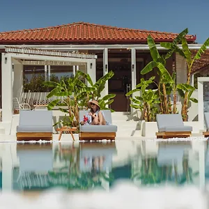 Aparthotel Ampelia Kassandra Hanioti